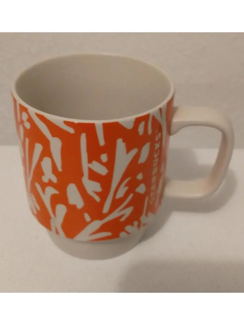 Starbucks Coffee Mug 2016 Orange White Spring Flowers Floral Matte 12 oz EUC
